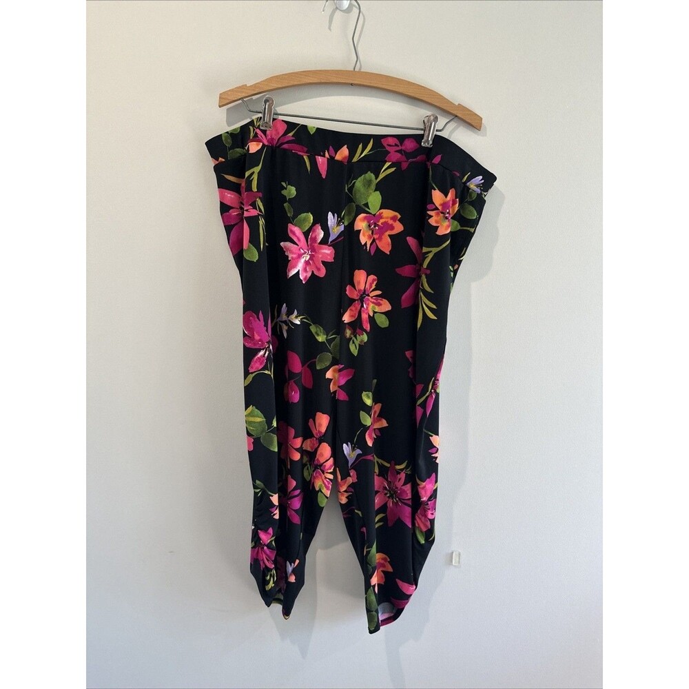 Susan Graver Liquid Knit Floral Pull On Crop Pants Stretch Ruched Tropical 1x